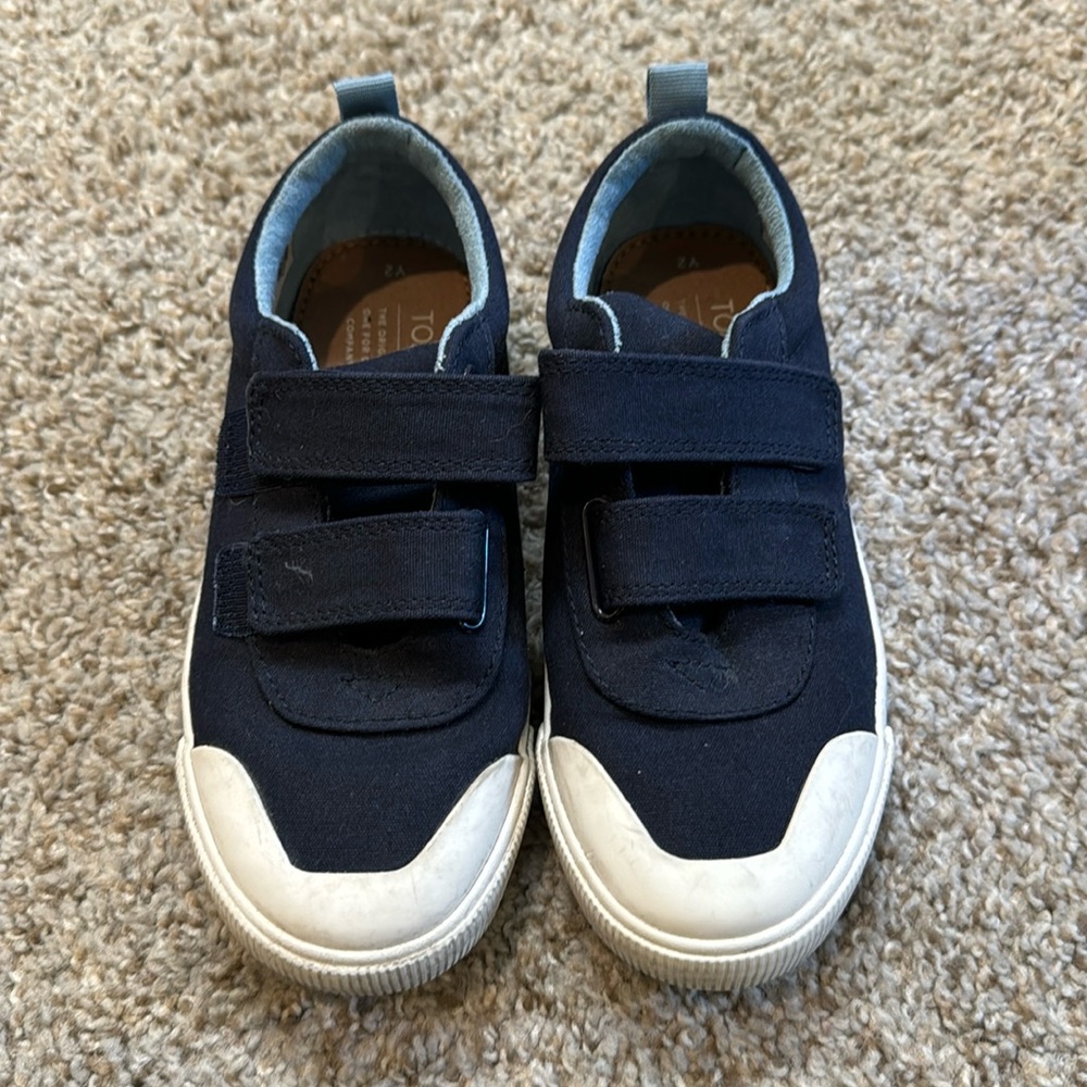Boys Toms